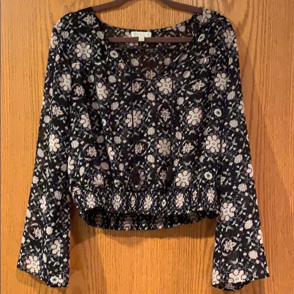 Crop top blouse
